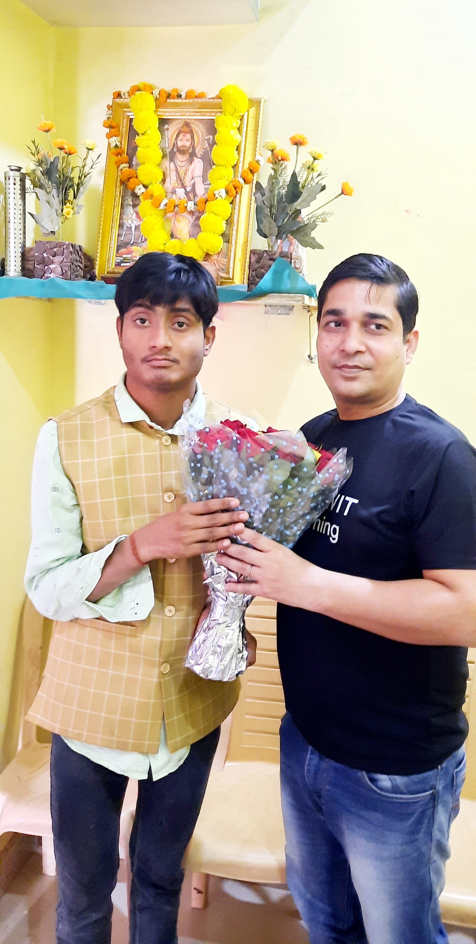 राष्ट्रीय कोषाध्यक्ष पंडित हरि शुक्ला जी का abbep जिला कार्यालय सेवक ने किया स